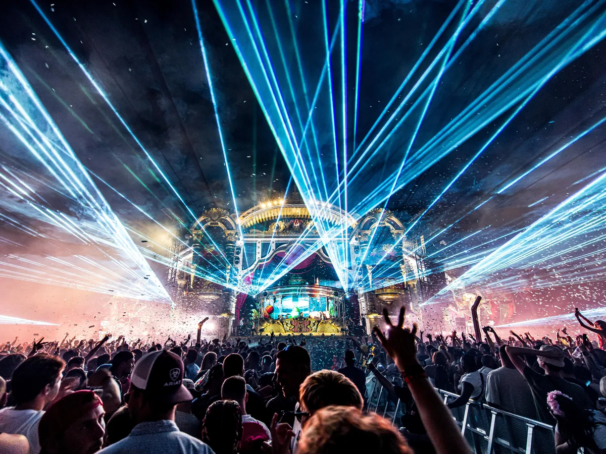 Гости Tomorrowland Thailand выбирают формат билета